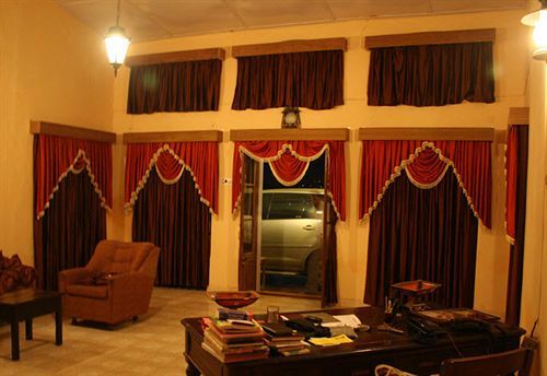 British Cliff Club Resort Утакаманд Экстерьер фото